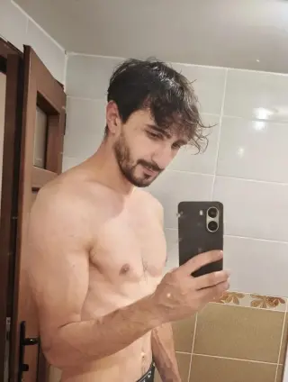 Ayaz Toprak